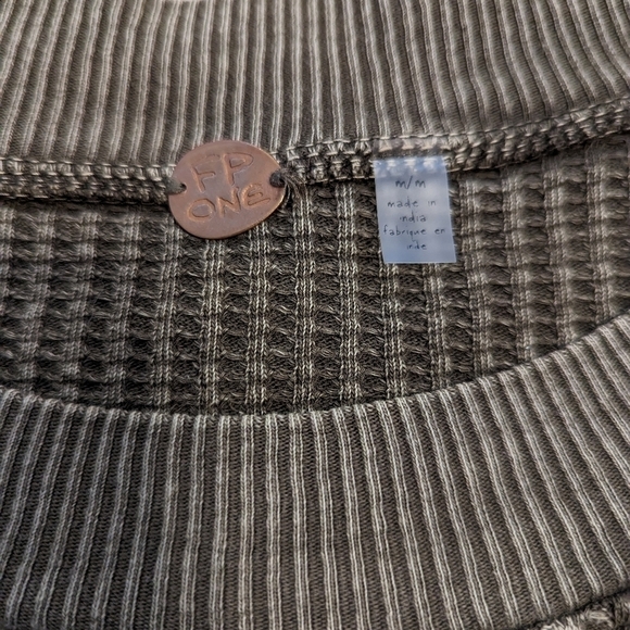 Free PEOPLE FP ONE Interlaken thermal side tie top green medium - Picture 5 of 13